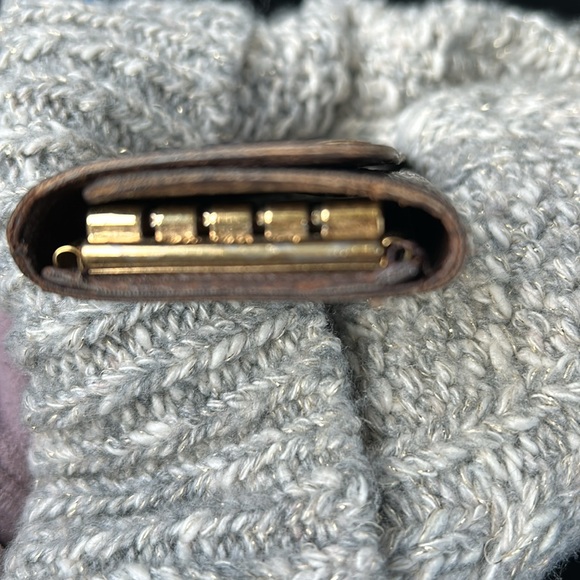 Louis Vuitton Damier Ebene Multicles 4 Key Holder - Picture 2 of 15